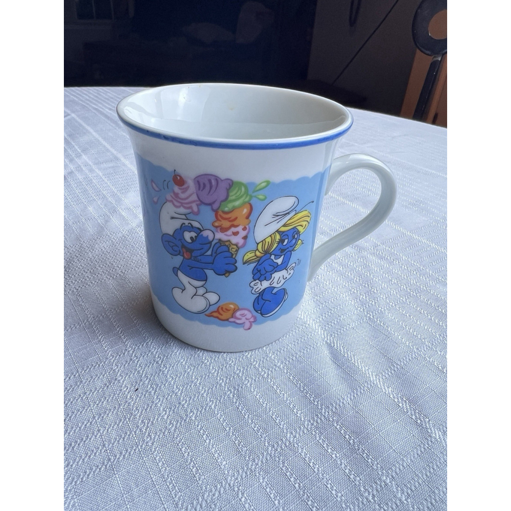Wallace Berrie Smurf Mug Ceramic Collectables Porcelain - 1982 Vintage EUC